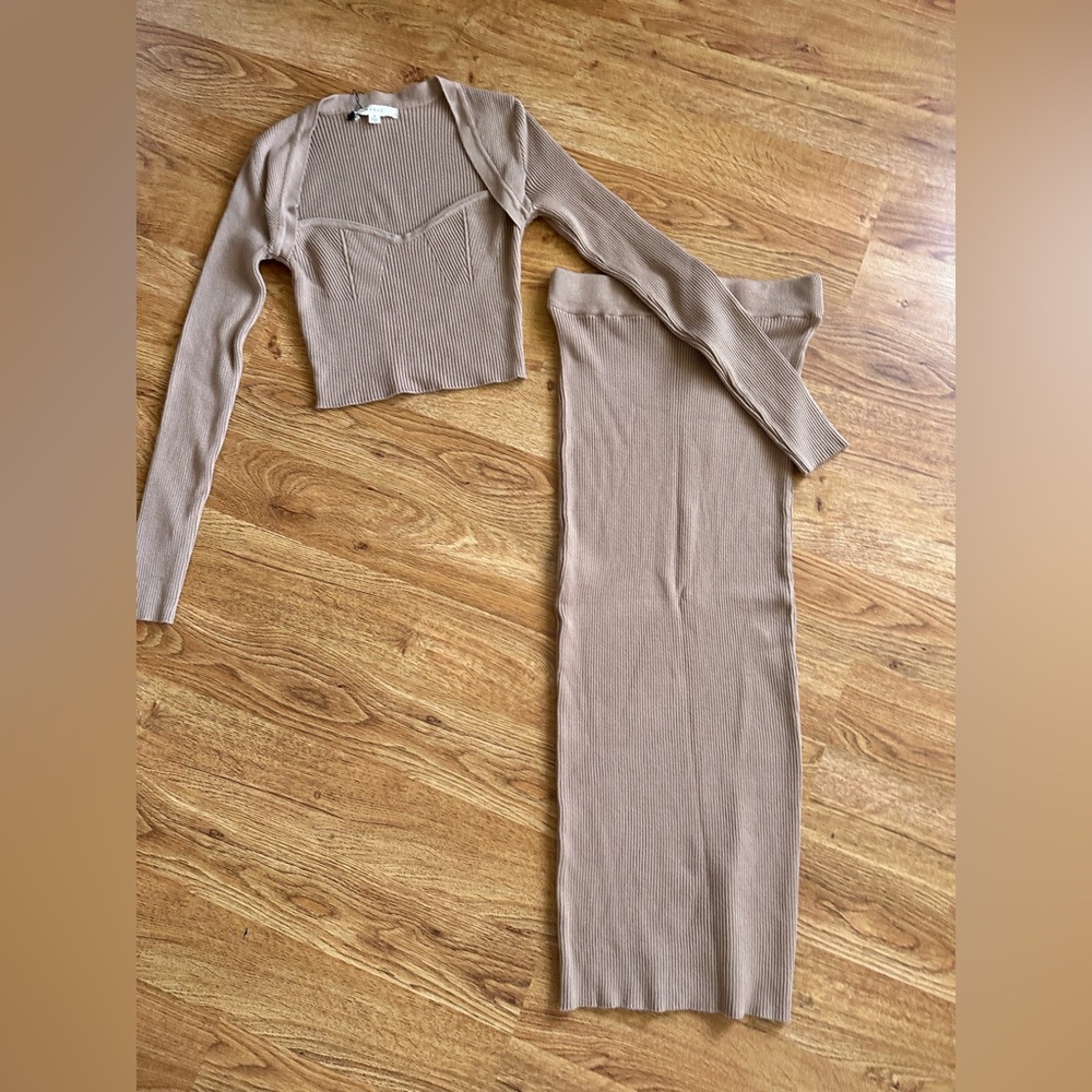 MABLE Knit Skirt & Top Set Size S